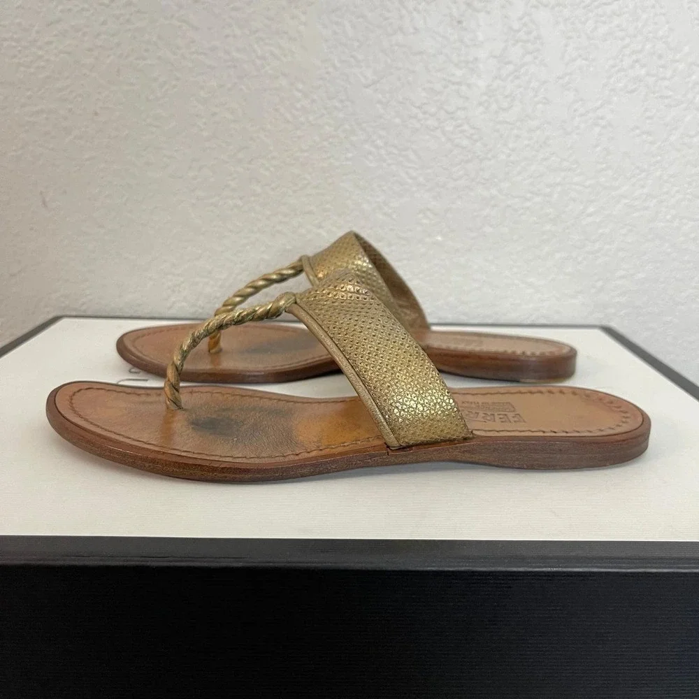 Salvatore Ferragamo Brown Tan Bronze Metallic Thong Sandals Slip On Women's 7 US